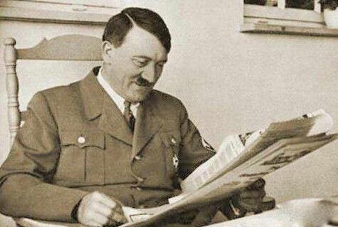 希特勒不是德国人，却为何口中无比爱“德国”？