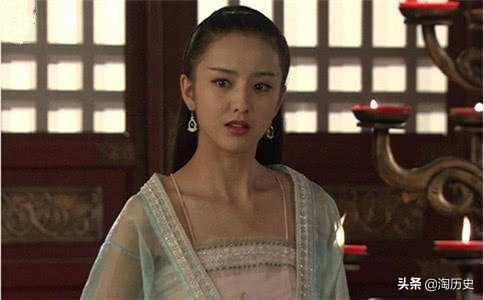 魏国高富帅娶曹操的女儿为妻，可为何弟弟们伙同老婆一起谋杀自己